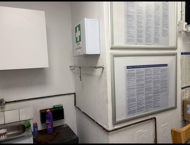 390M² RETAIL TO LET IN STAMFORD HILL
